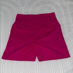 J80FIT Scrunch Biker Shorts – Hot Pink